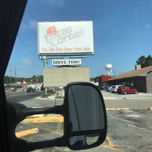 Pizza Corner